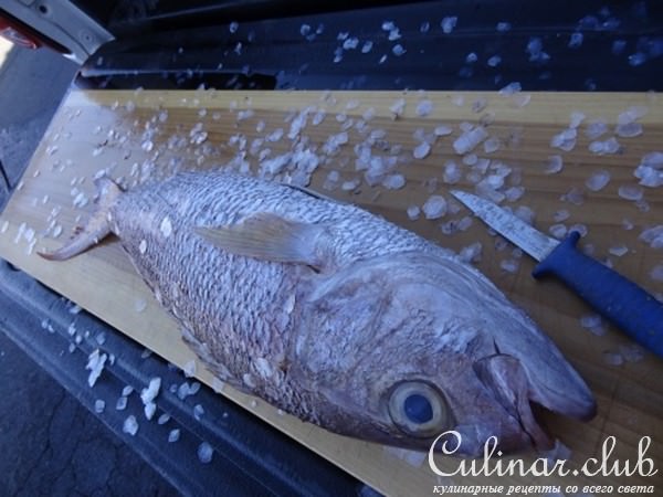 " Морской Окунь с Беконом и Спаржей на Гриле "
