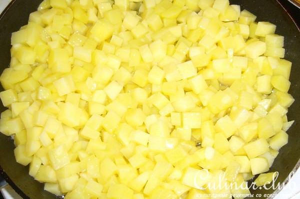 Жаркое в горшочках с рыбкой и грибами