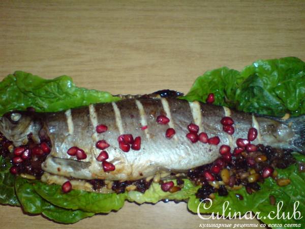 Форель,запеченная с гранатом(вариант)