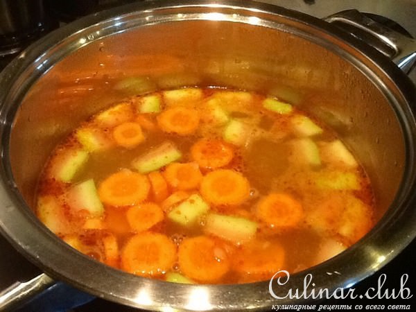 КИСЛЫЙ КАРРИ КАЕНГ СОМ