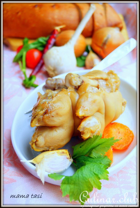 Свиные ножки (копытца). Карпатская кухня.