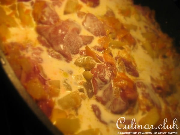 Куриная печень с яблоками и корицей.