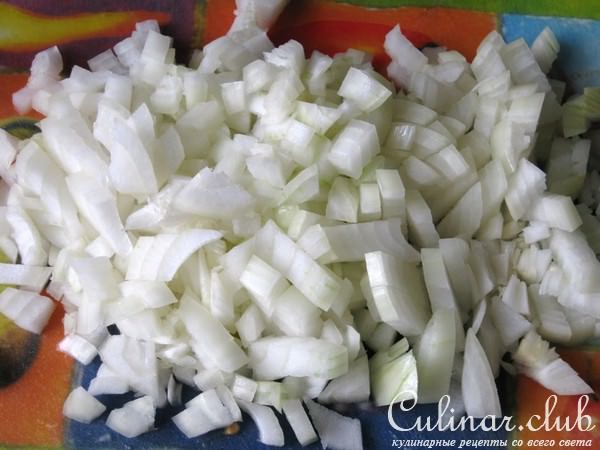 Куриные потрошки с овощами и сметаной