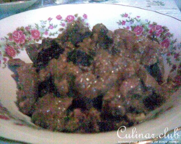 Нежная куриная печёнка с черносливом