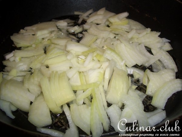 Печень индейки тушеная с яблоками