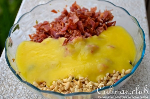 Мясные кростини, три варианта.