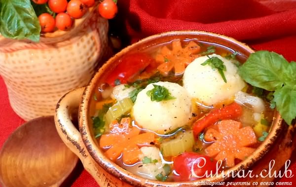 Легкий суп "ОСЕННИЙ НОКТЮРН" овощной с рисово- сырными шариками с мясной начинкой.