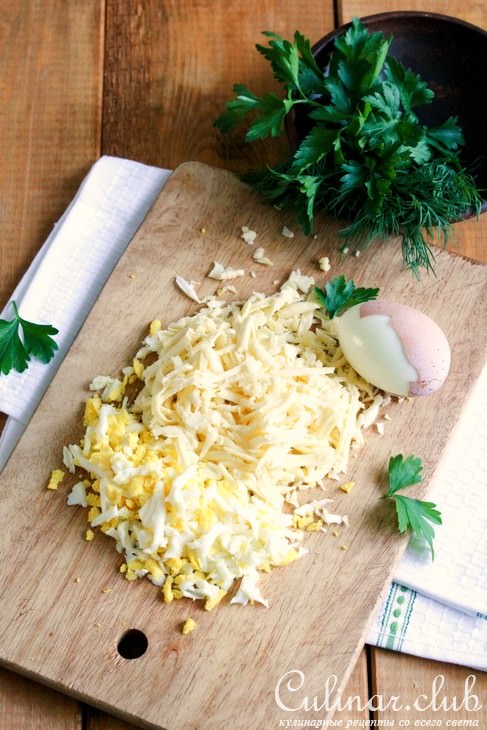 Сырная лепёшка с яйцом