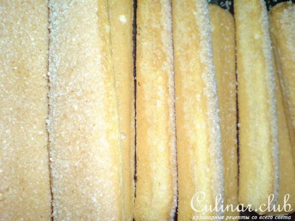 Десерт из Маскарпоне и фламбированных нектаринов