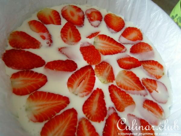 Торт клубничный со сметаной и желе