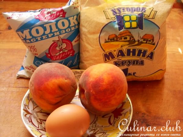 Запеканка манная с персиками