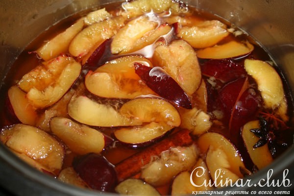 Яблочно-лимонное ризотто с варёными сливами (дуэль)
