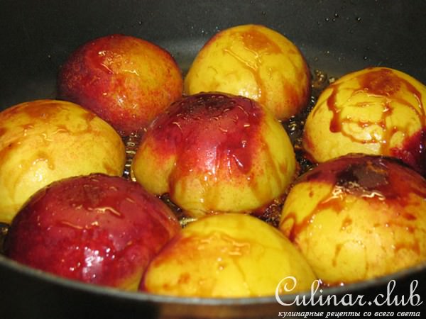 Киршвассер-Крем с карамелизированными персиками
