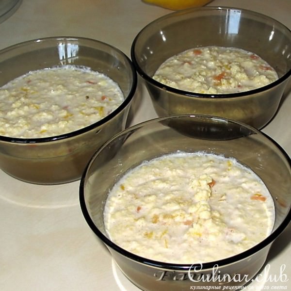 Лимонный крамбл с имбирем и изюмом