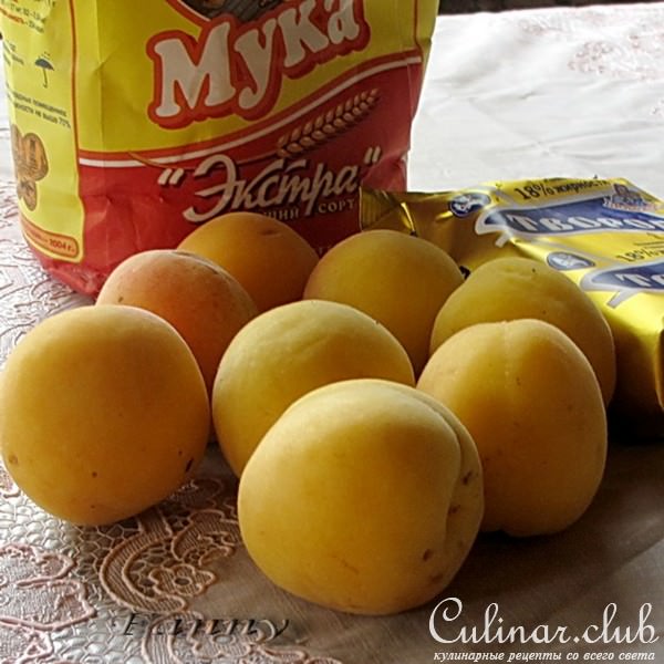 Кнедлики с абрикосами