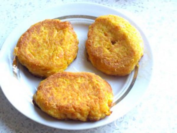 Морковные котлеты с сыром 