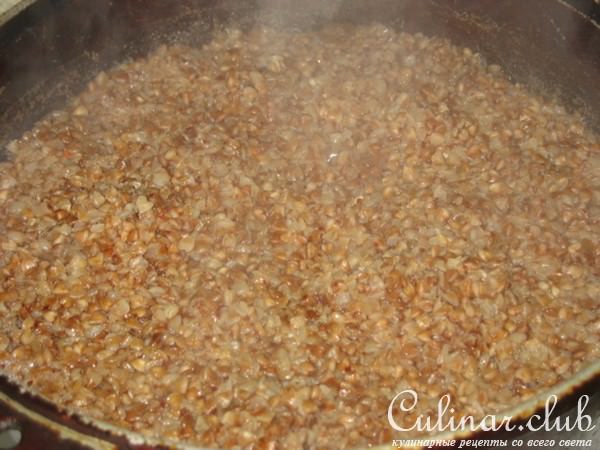 Гречневый "плов" с куриными крылышками