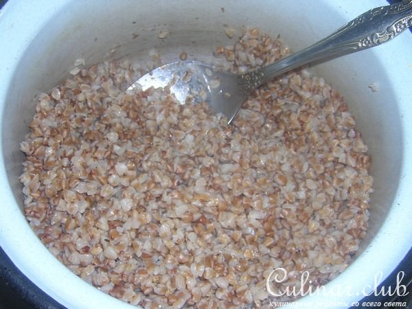 ГРЕЧНЕВАЯ КАША С КУРАГОЙ