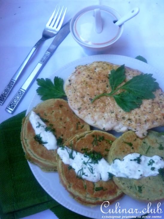 Гороховые оладьи для курочки с чесноком