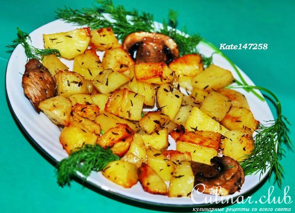 Хрустящая картошечка. Варианты для духовки и микроволновки.