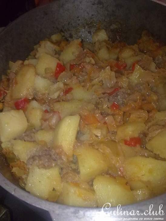 Картофельно-капустное рагу по-деревенски