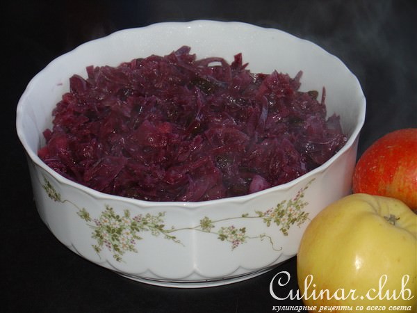Краснокочаная капуста (рождественская).