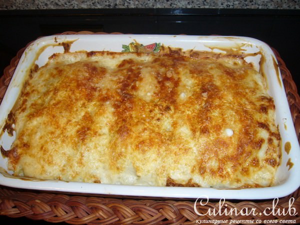 каннелони с овощами под соусом "Бешамель"
