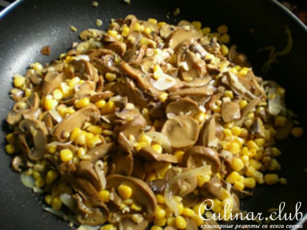 маракончики с пикантным соусом.