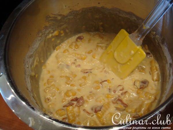 Кукурузные оладушки с беконом