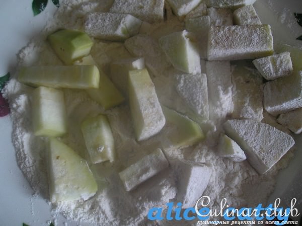 БАКЛАЖАНЫ С МЯТОЙ И ОРЕХАМИ
