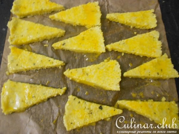 Чесночные гренки из пшенной каши