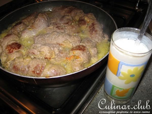 Мясные колбаски...
