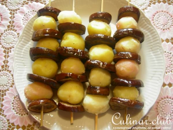 Горячая закуска из картофеля и баклажанов