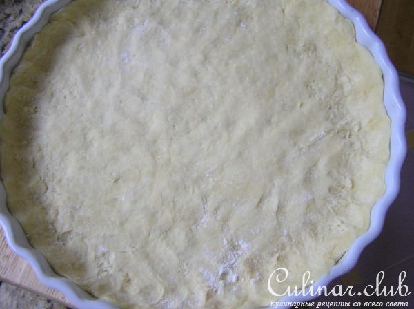 Пирог с лисичками и цуккини