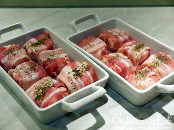Запеченый в беконе козий сыр (закуска к вину)