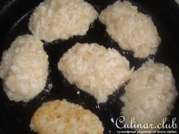 Котлеты из кальмаров с рисом