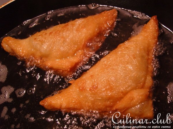 Чебуреки (еще один вариант)