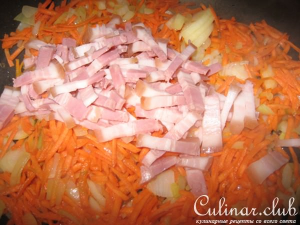 Мясные колбаски...