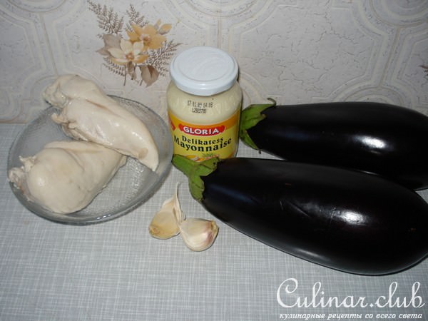 Рулетики из баклажанов с курицей