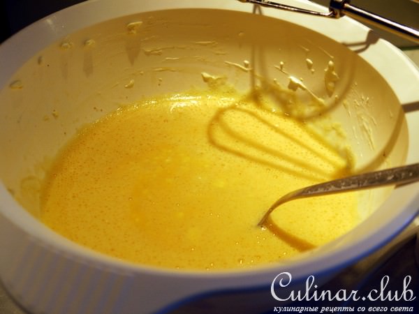 Омлет на творожном сыре с шампиньонами (идеи для завтрака)