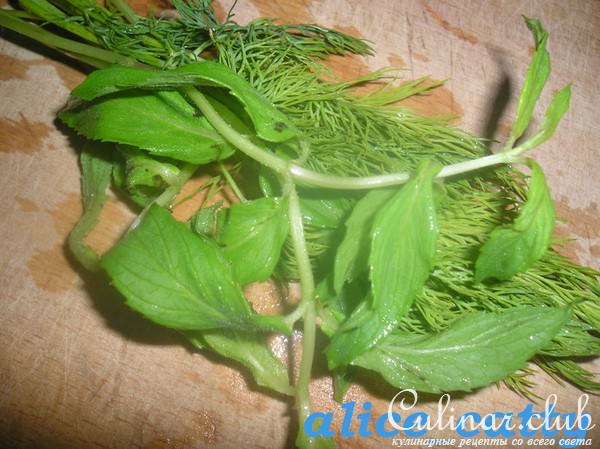 БАКЛАЖАНЫ С МЯТОЙ И ОРЕХАМИ