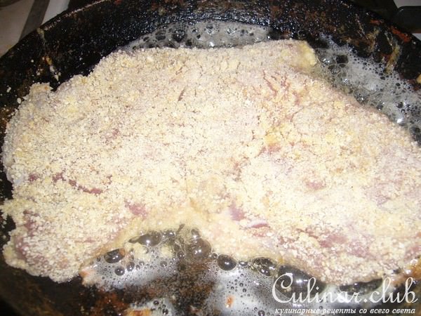 Говядина в соусе из кураги