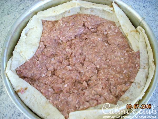 Мясной пирог из лаваша