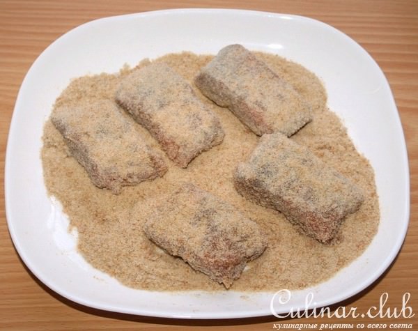 Хрустящий лосось с овощным соусом