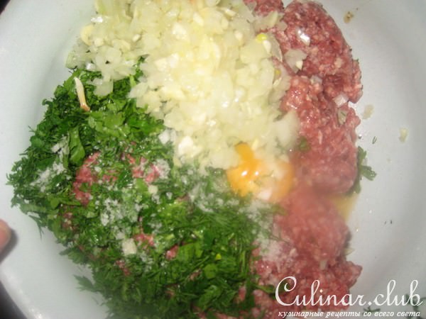 Армянские колбаски "Сигареты" с травами и овощами.