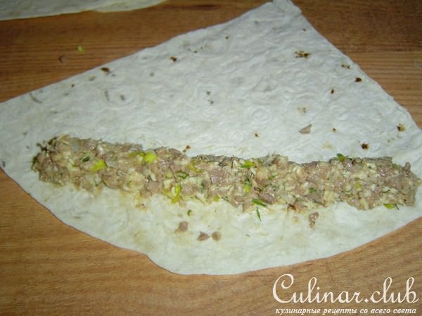Горячая закуска из лаваша