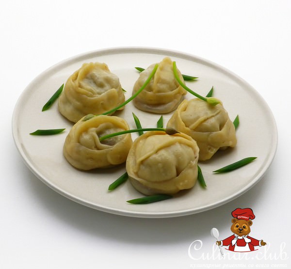 Манты с говядиной в кухонной машине Oursson КМ1010НSD COOK+