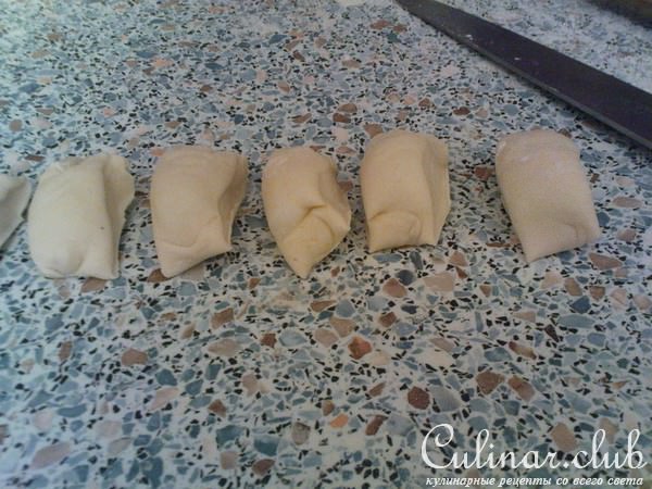 Сигары с мясом, сыром и сметаной
