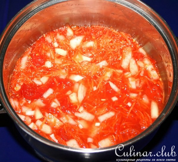 Хрустящий лосось с овощным соусом