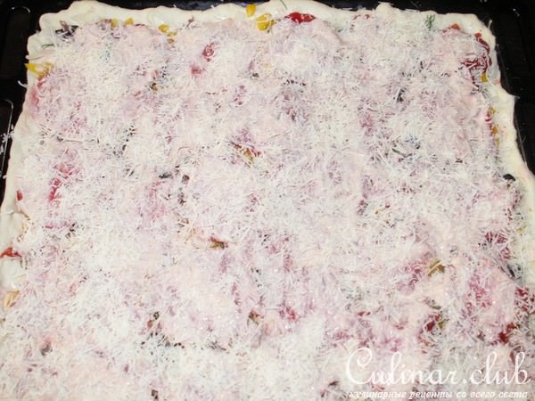 Пицца на скорую руку(с тушенкой)